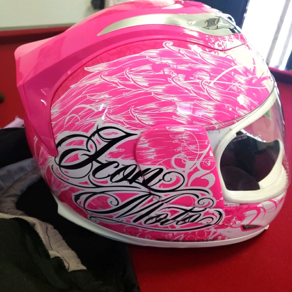 Icon motor Street Angel helmet